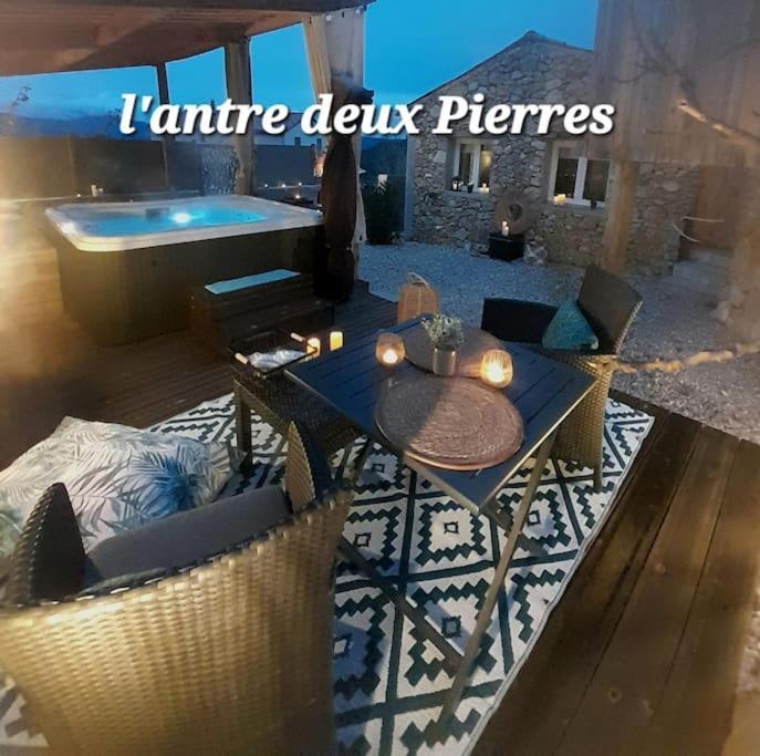 L'Antre Deux Pierres, Romantisme, Jacuzzi Exterieur, Plateau Dinatoire Bouyon Kültér fotó